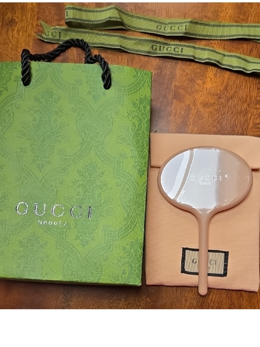 Gucci- NWT! Pink Mirror w/ Structured Shopping Bag Ribbon &  Mirror Soft Case